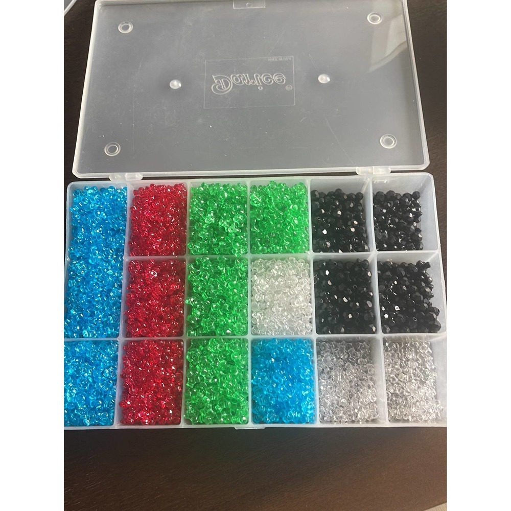 Tribeads for jewelry making.